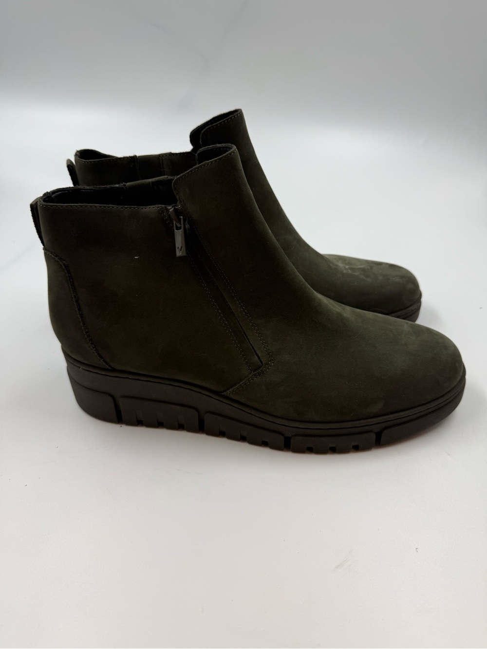 Vionic uptown sir ankle boots woman green size 10